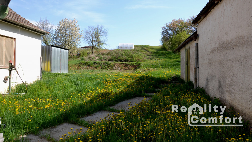 Veľký slnečný pozemok - Investičná príležitosť!