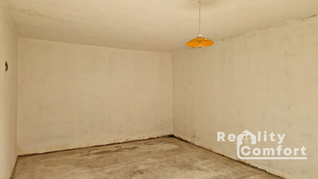 Rodinný dom s veľkým slnečným pozemkom