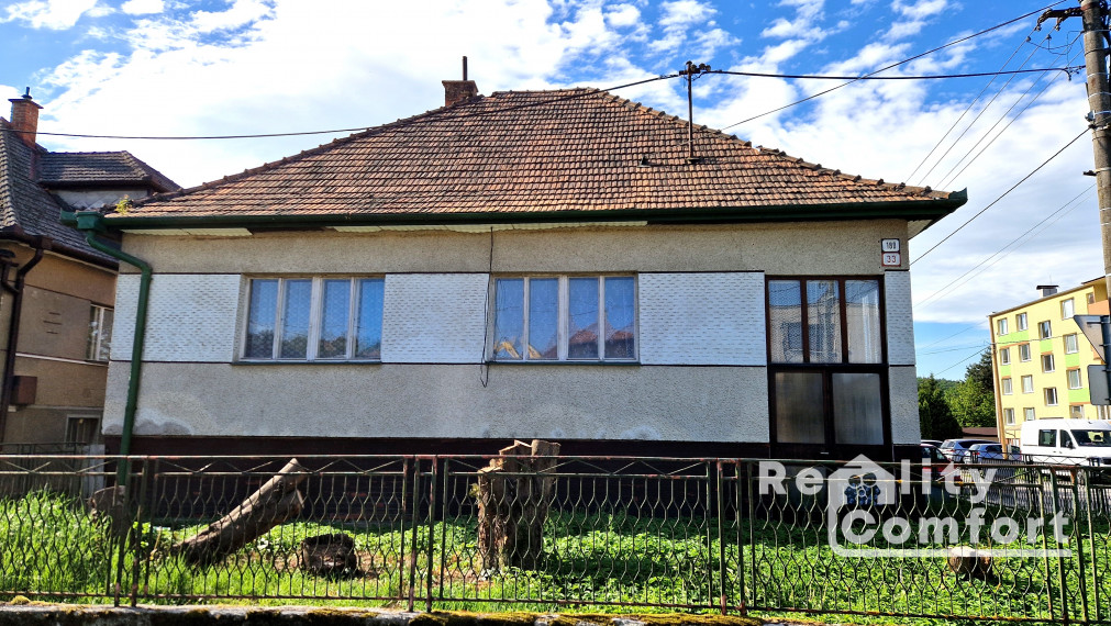 Rodinný dom so slnečným pozemkom