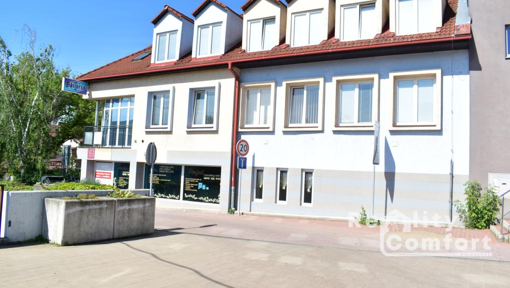 Kancelária v centre mesta Prievidza