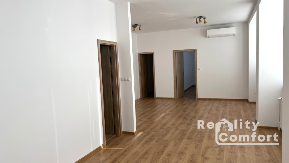 Štýlové kancelárske priestory v centre Prievidze