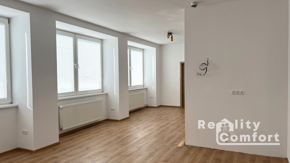 Štýlové kancelárske priestory v centre Prievidze