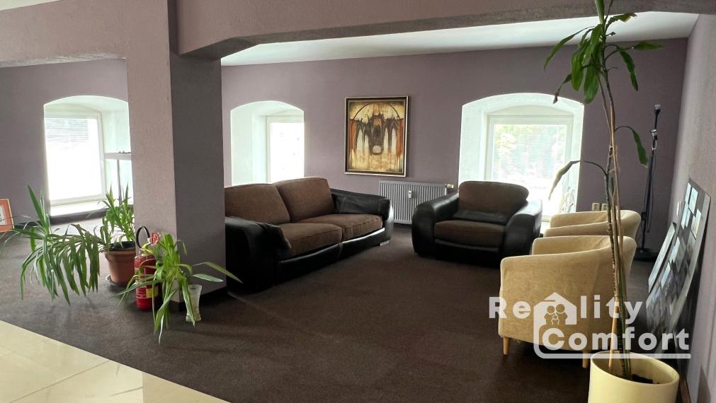 Moderná kancelária s veľkorysou výmerou 88 m²