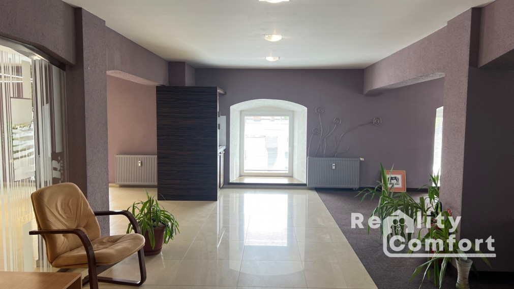 Moderná kancelária s veľkorysou výmerou 88 m²