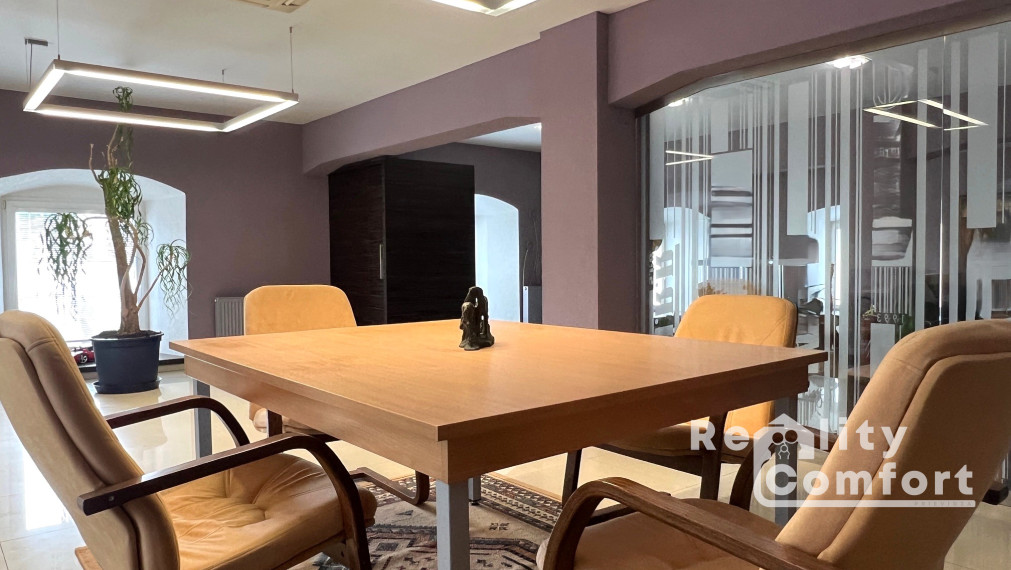 Moderná kancelária s veľkorysou výmerou 88 m²
