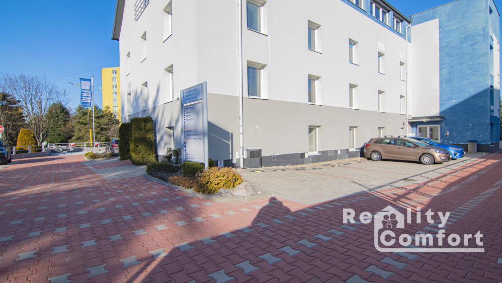 Moderná kancelária s veľkorysou výmerou 88 m²