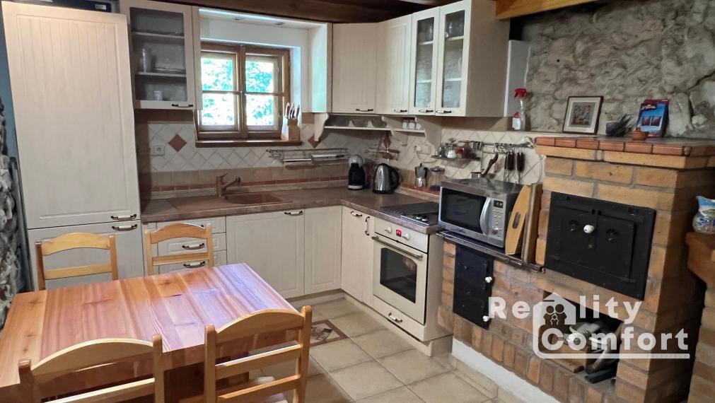 Chata s vlastným jazerom v srdci prírody