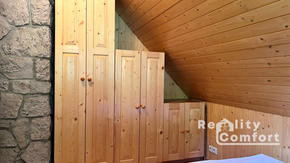 Chata s vlastným jazerom v srdci prírody