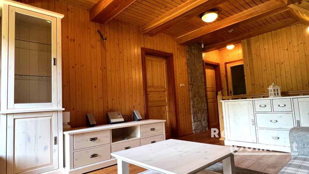 Chata s vlastným jazerom v srdci prírody