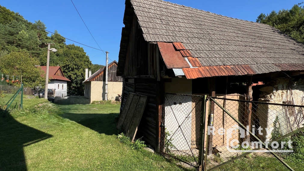 Rodinný dom na kompletnú rekonštrukciu