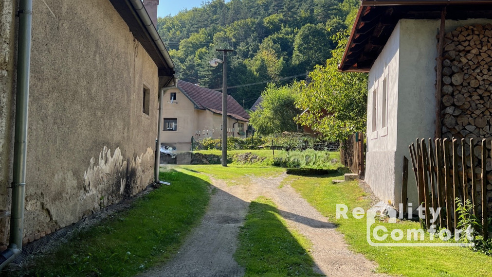 Rodinný dom na kompletnú rekonštrukciu