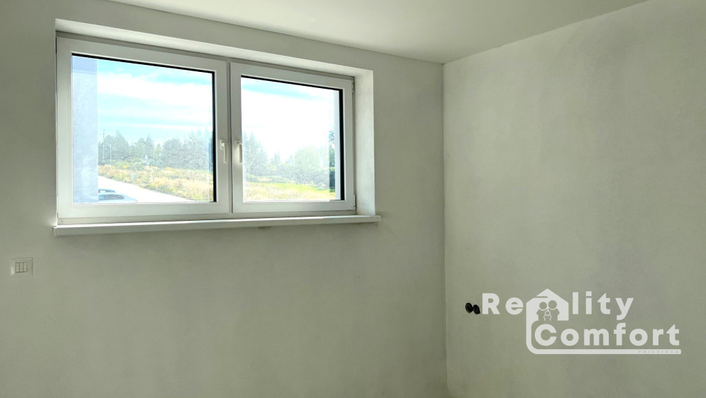 REZIDENCIA BOJNICE - priestranný 2-i. byt s balkónom