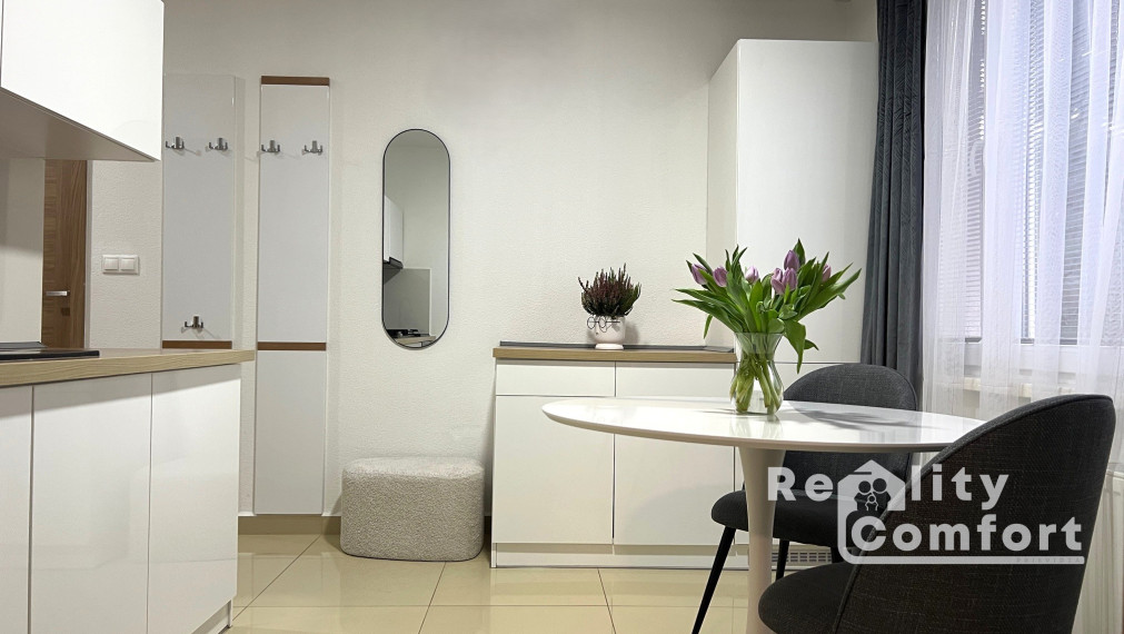 Moderný, zariadený 2-izb.byt