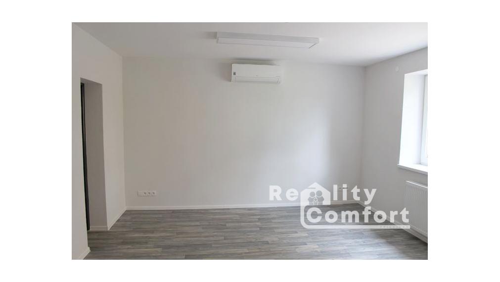 Prenájom dvojpriestoru s príslušenstvom v centre mesta