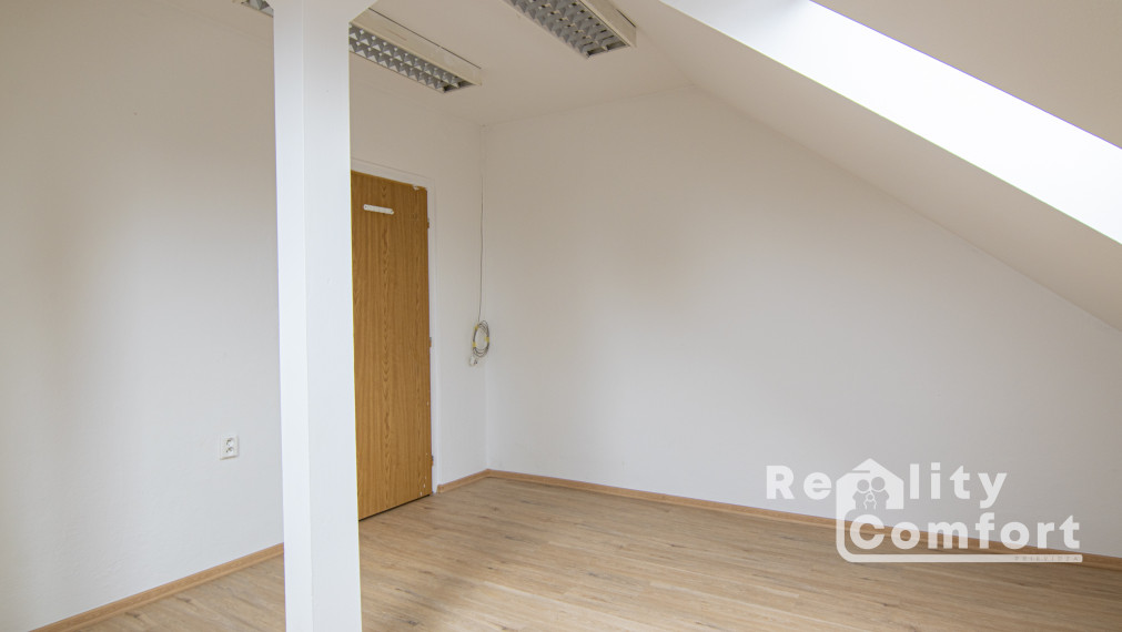 Kancelária v centre Prievidze