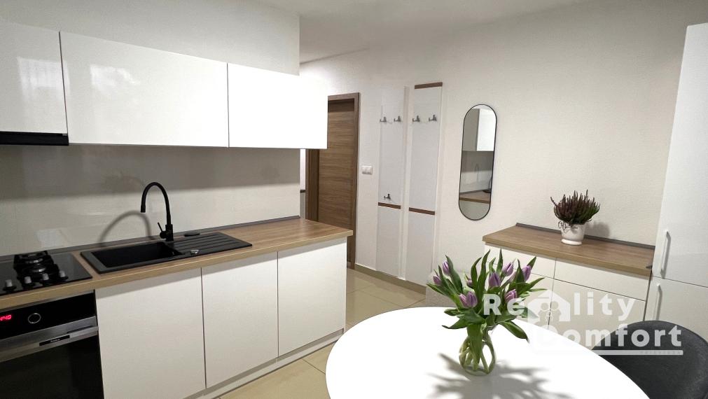 Moderný, zariadený 2-izb.byt