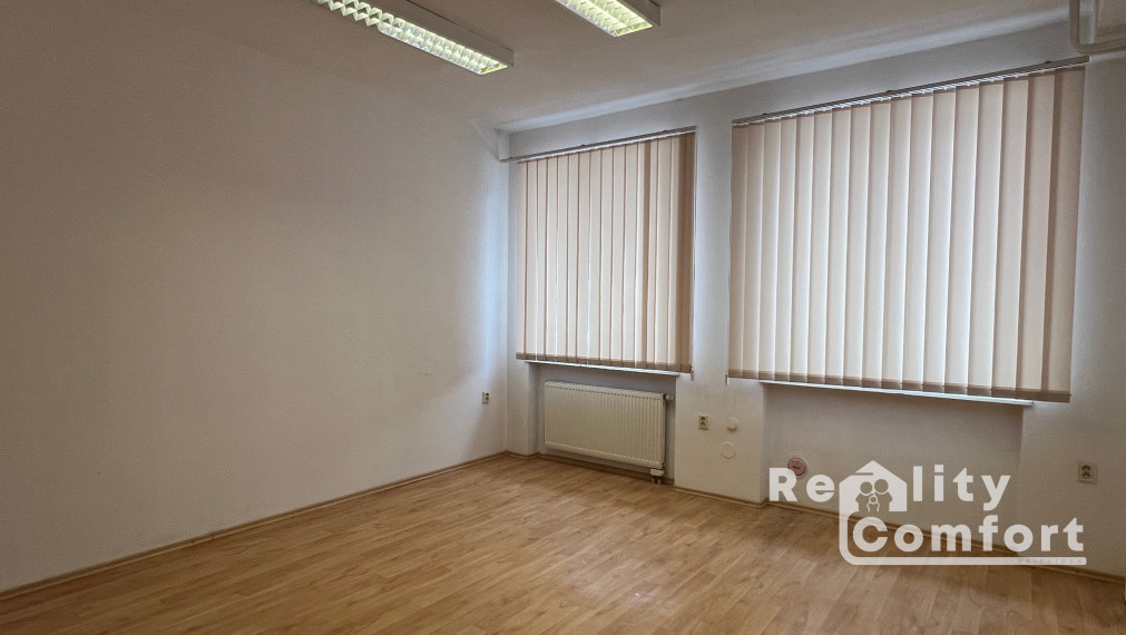 Kancelária v centre Prievidze