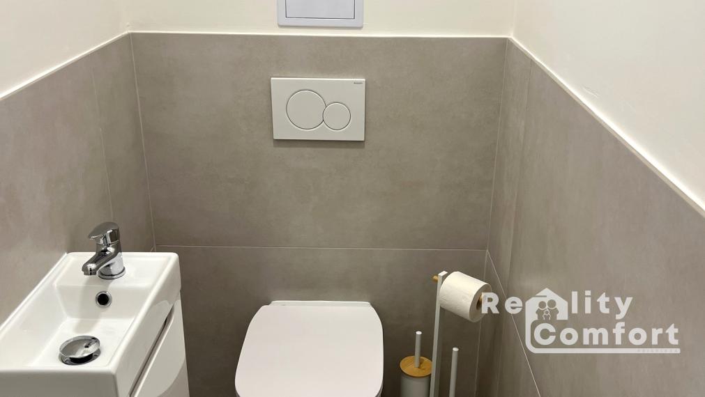 Moderný 2-izb. byt s úchvatným výhľadom a 2 parkovacími miestami