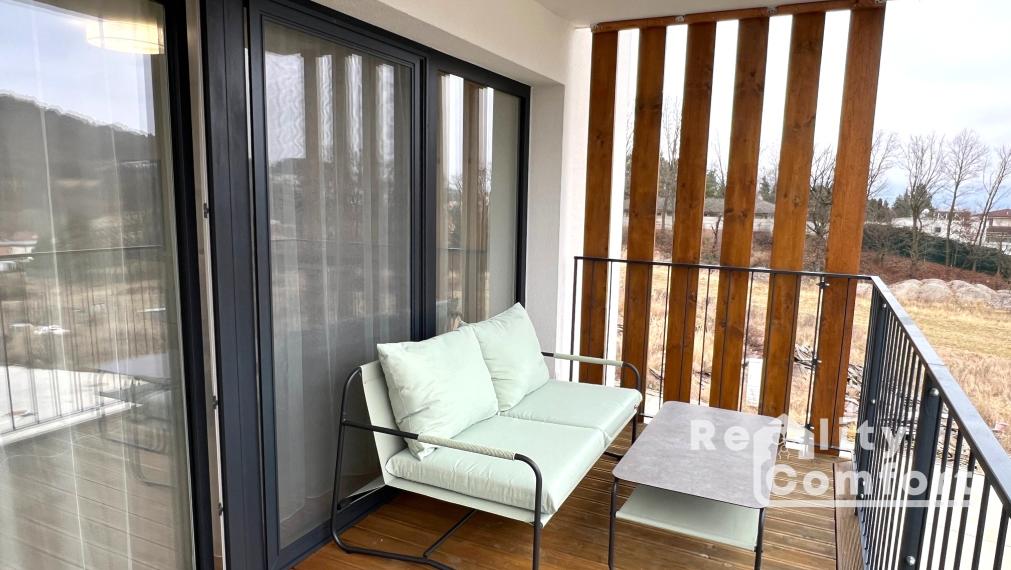 Moderný 2-izb. byt s úchvatným výhľadom a 2 parkovacími miestami