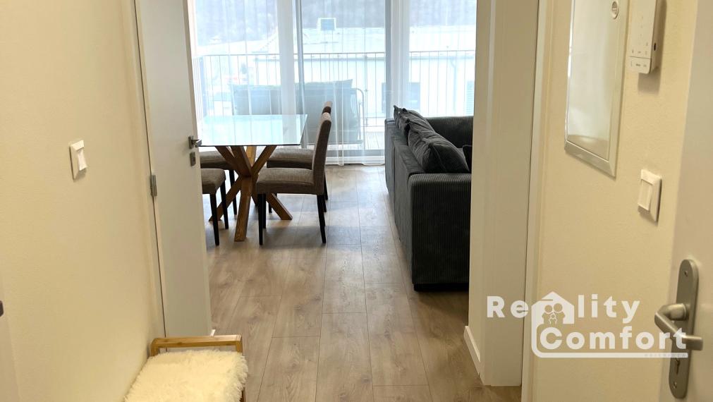 Moderný 2-izb. byt s úchvatným výhľadom a 2 parkovacími miestami