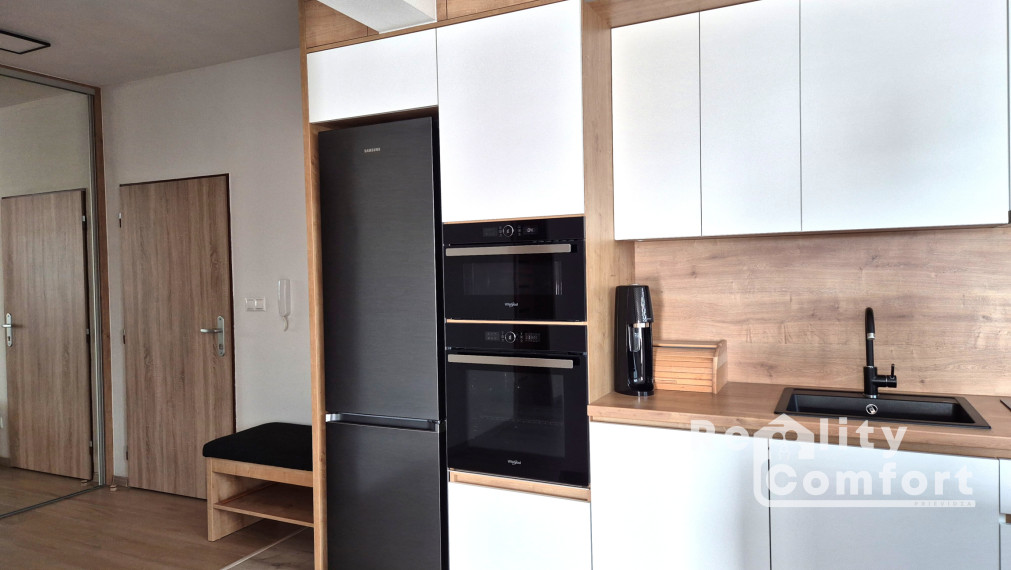 Moderný 2-izbový byt s loggiou a parkovacím miestom