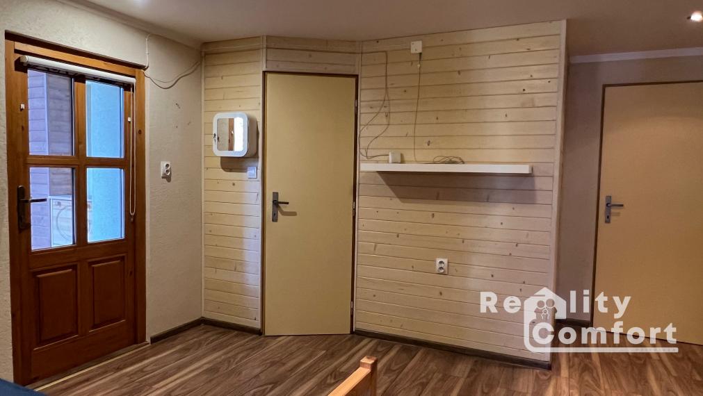 1-izb. byt v rodinnom dome