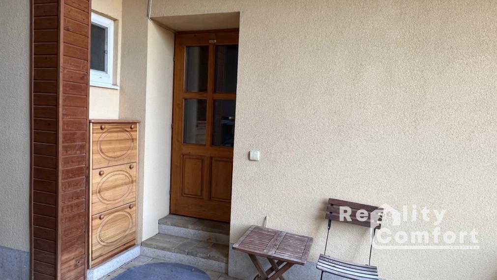 1-izb. byt v rodinnom dome