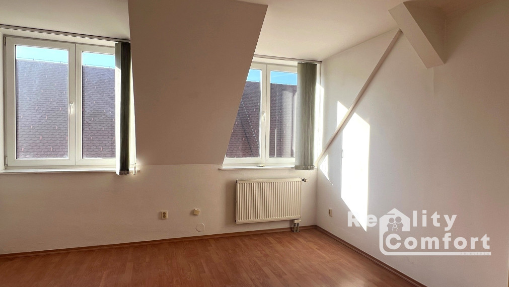 Dvojkancelária v centre Prievidze