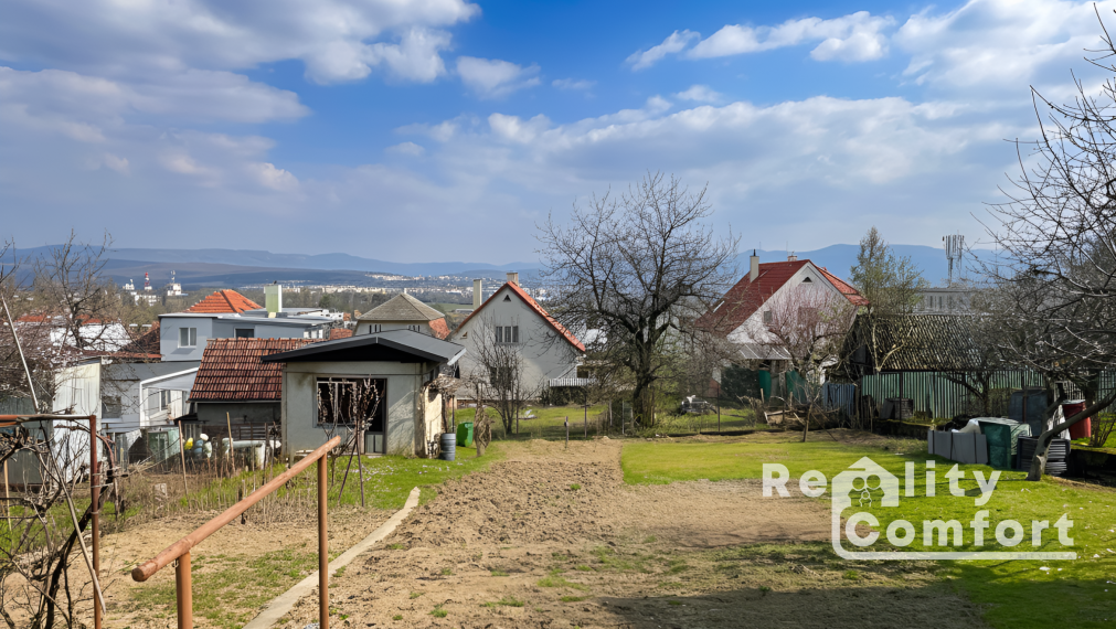 RODINNÝ DOM S OBROVSKÝM POTENCIÁLOM
