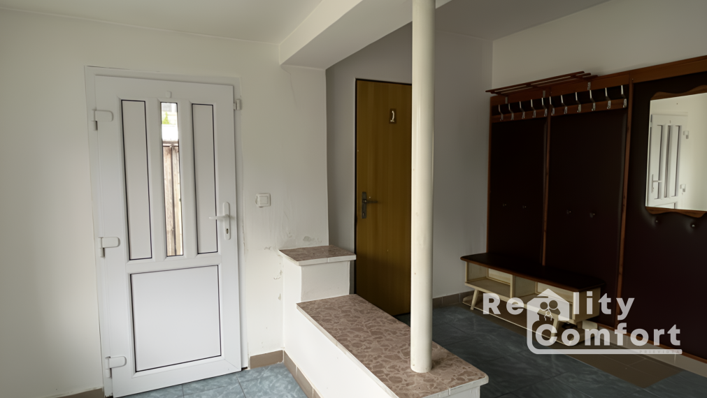 Priestranný dom s garážou a veľkou záhradou