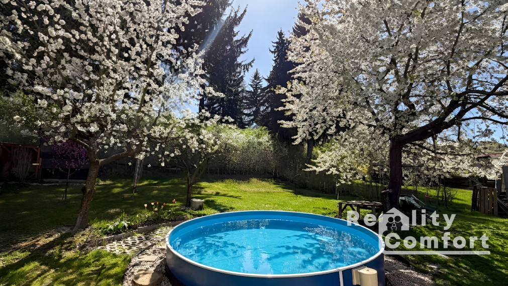 BYT SO VŠETKÝMI VÝHODAMI RODINNÉHO DOMU