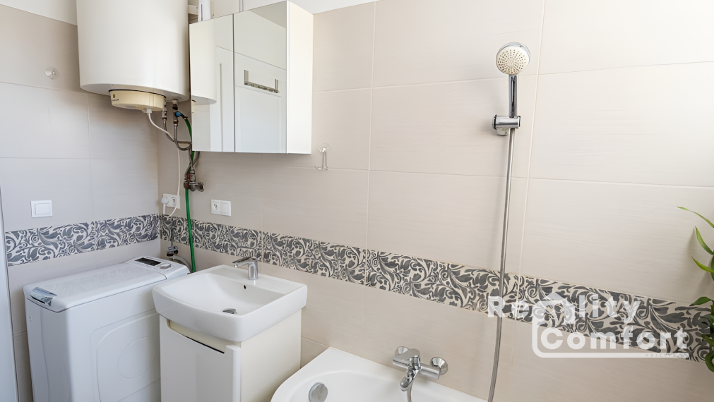 BYT SO VŠETKÝMI VÝHODAMI RODINNÉHO DOMU