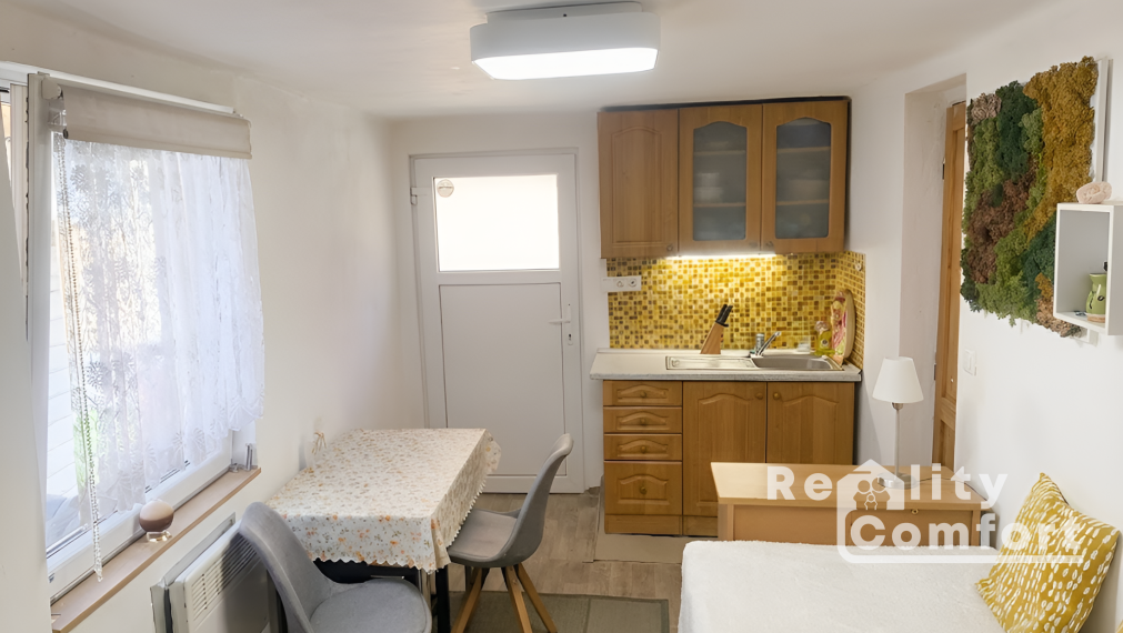 BYT SO VŠETKÝMI VÝHODAMI RODINNÉHO DOMU