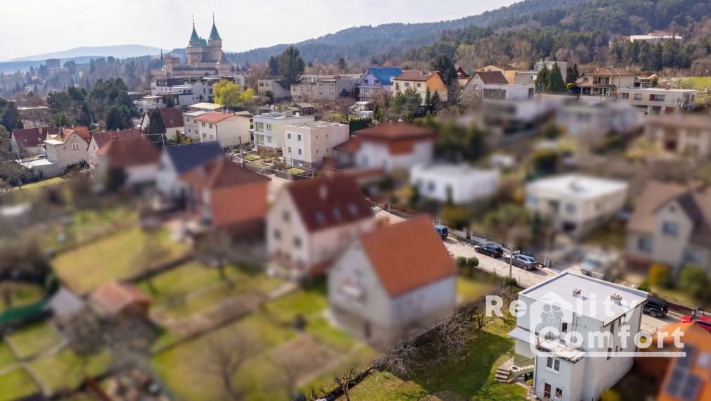 RODINNÝ DOM S OBROVSKÝM POTENCIÁLOM