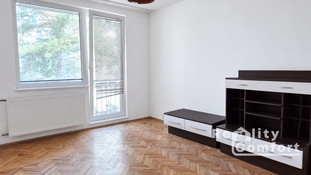 SVETLÝ 3-IZBOVÝ BYT S BALKÓNOM A PRAKTICKOU DISPOZÍCIOU