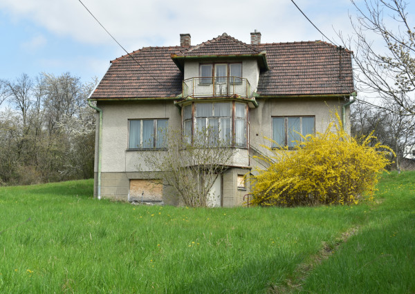 Predaj: Rodinný domu v Jalovci