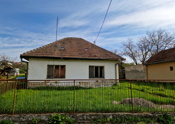 Rodinný dom s veľkým slnečným pozemkom