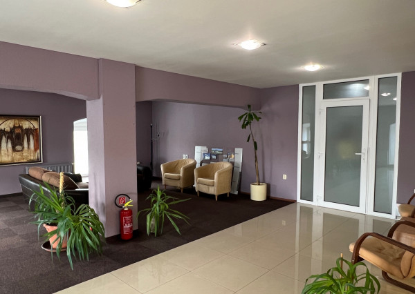 Moderná kancelária s veľkorysou výmerou 88 m²