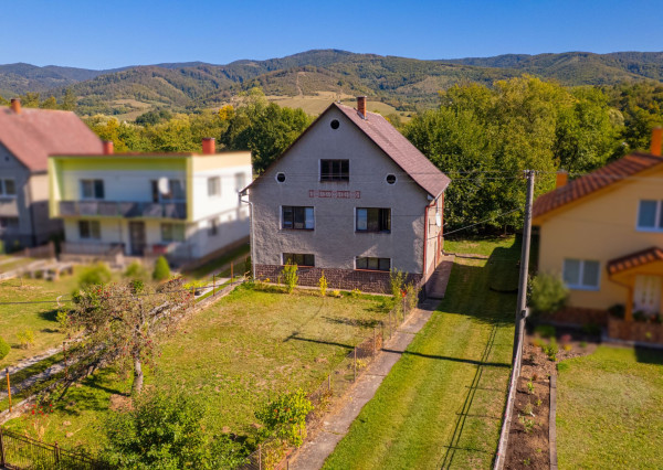 Rodinný dom na krásnom rovinatom pozemku