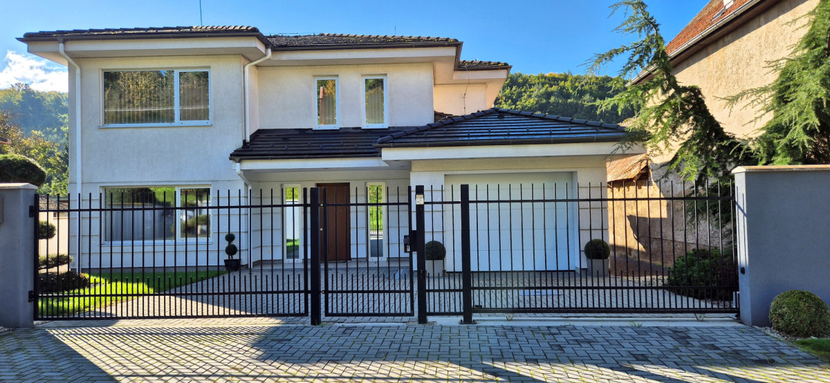 House for sale · Žitná-Radiša